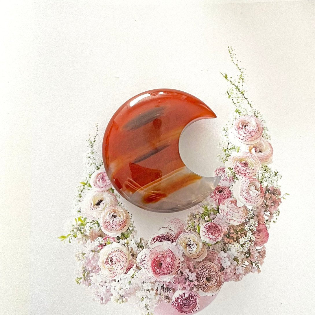 Carnelian moon crystal carving