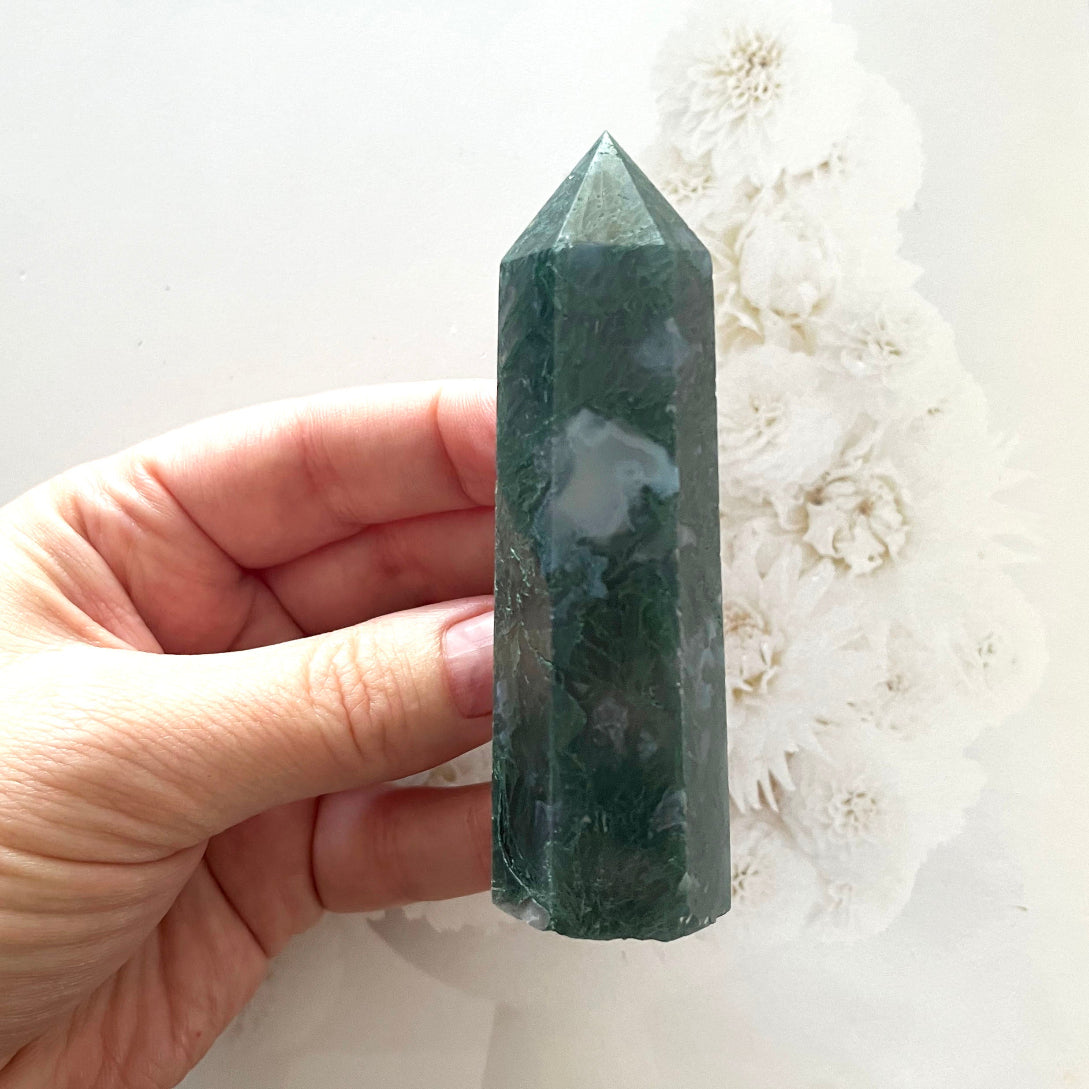 Moss agate generator