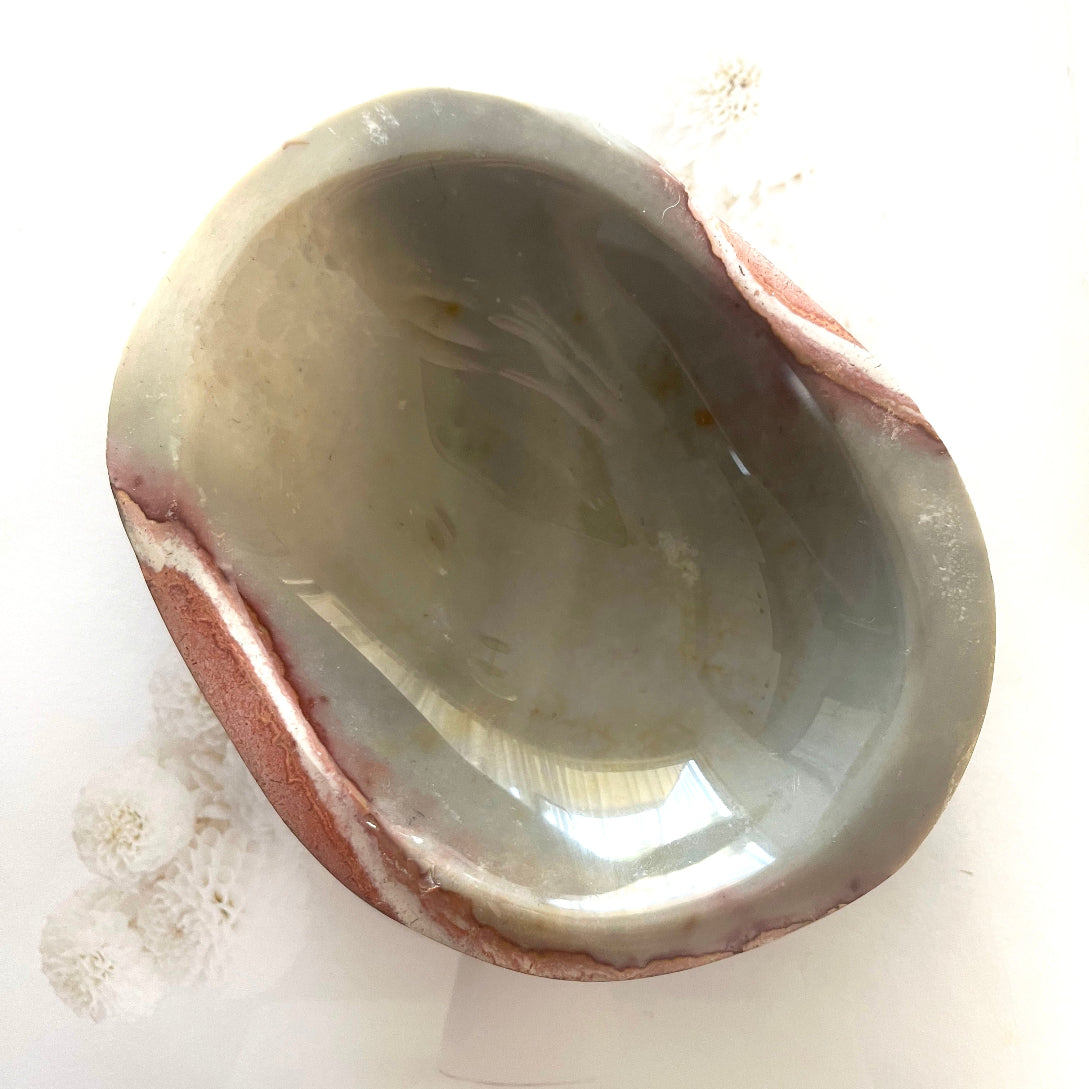 Polychrome decorative bowl