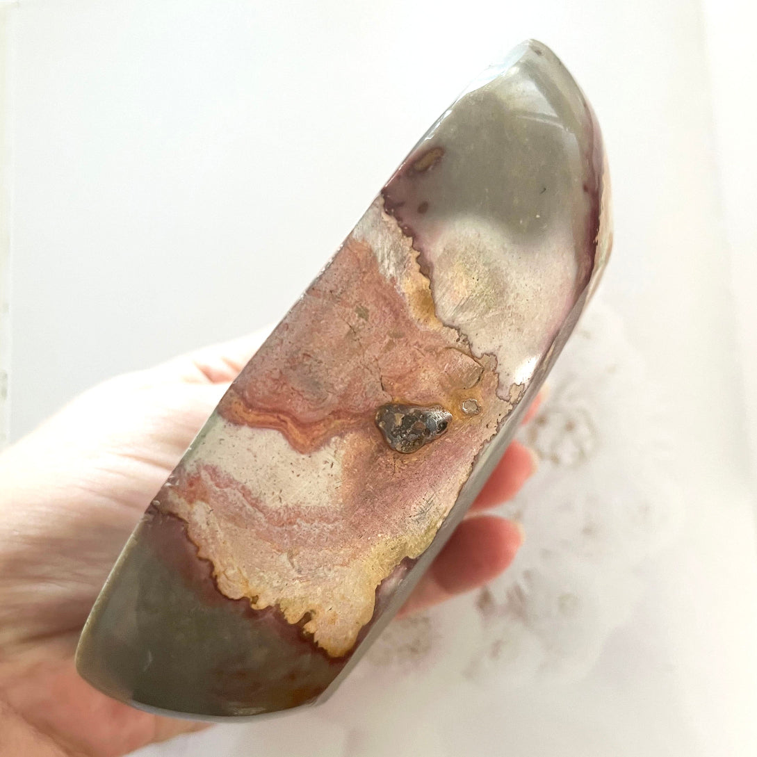 Polychrome decorative bowl