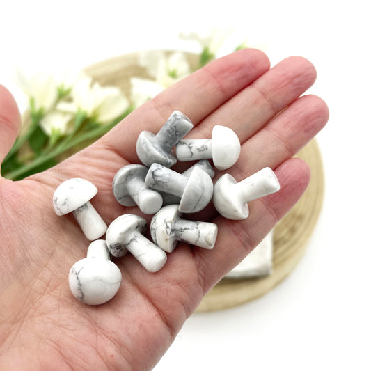 Howlite mini mushroom crystal carving