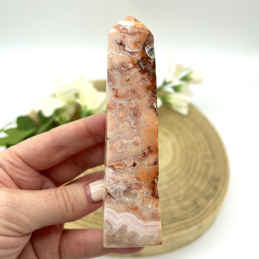 Crystal tower lace agate