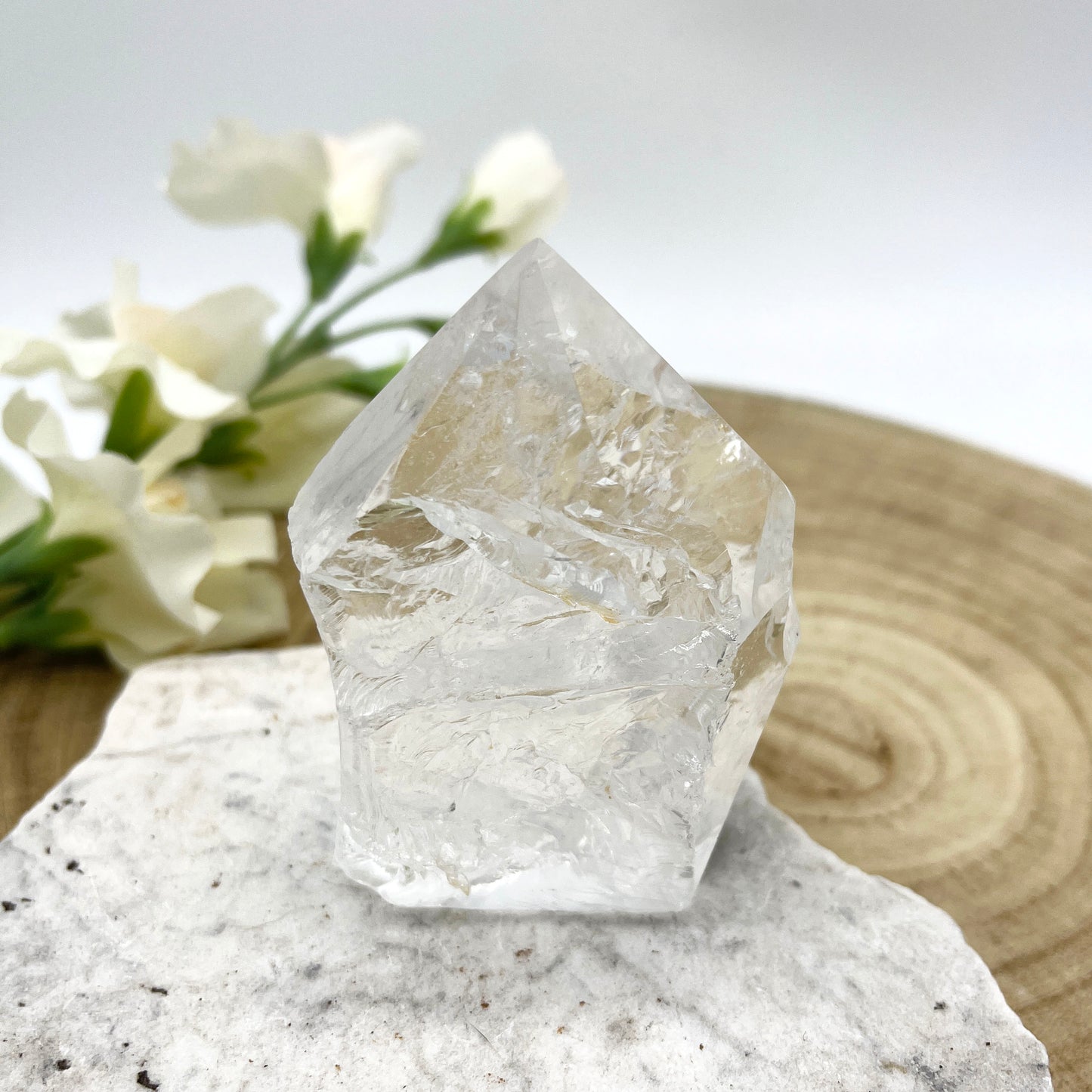 quartz crystal polished point with rough base