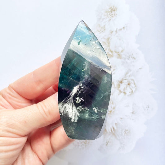 Feather fluorite flame carving