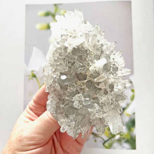 Grey quartz cluster