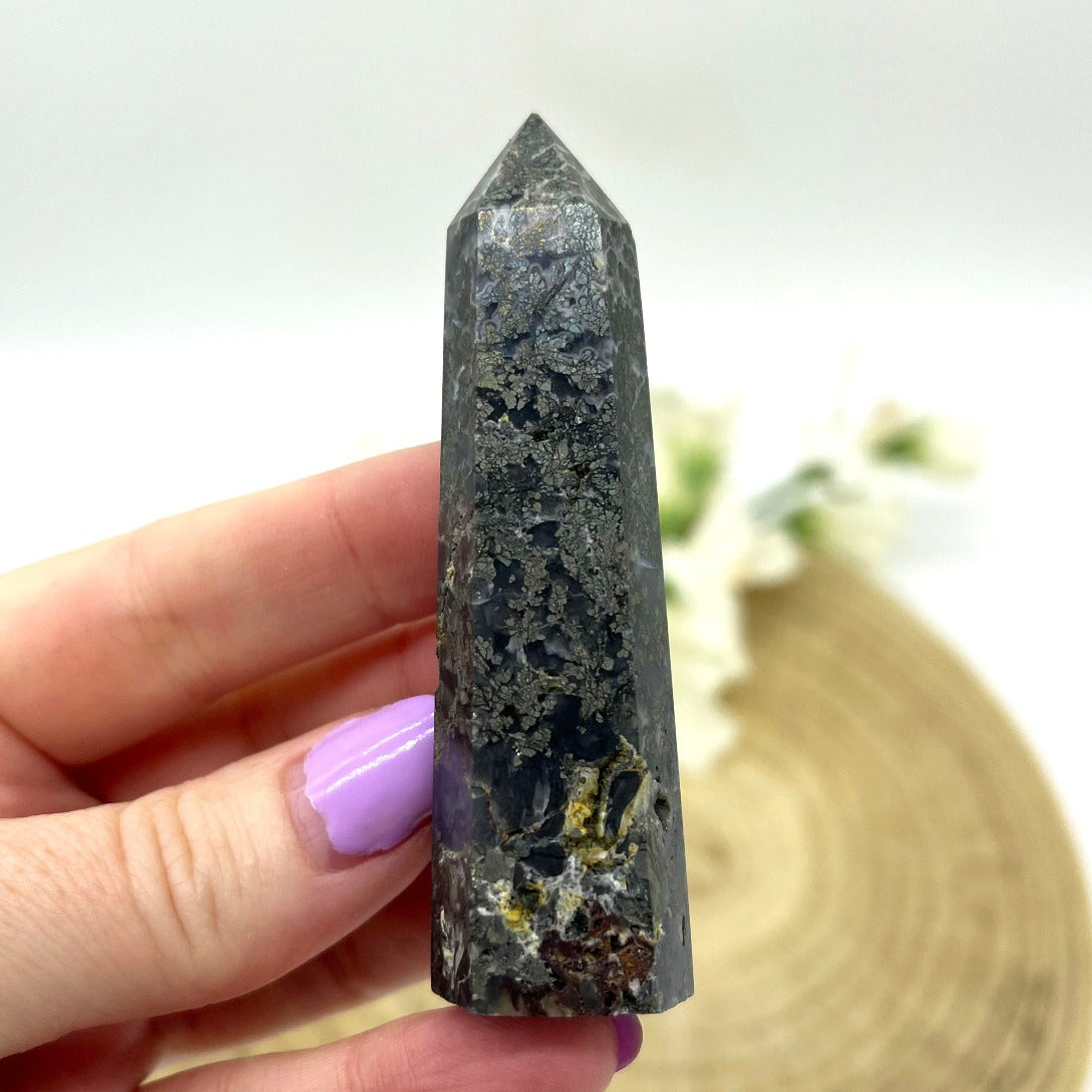 Pyrite blooms in agate tower