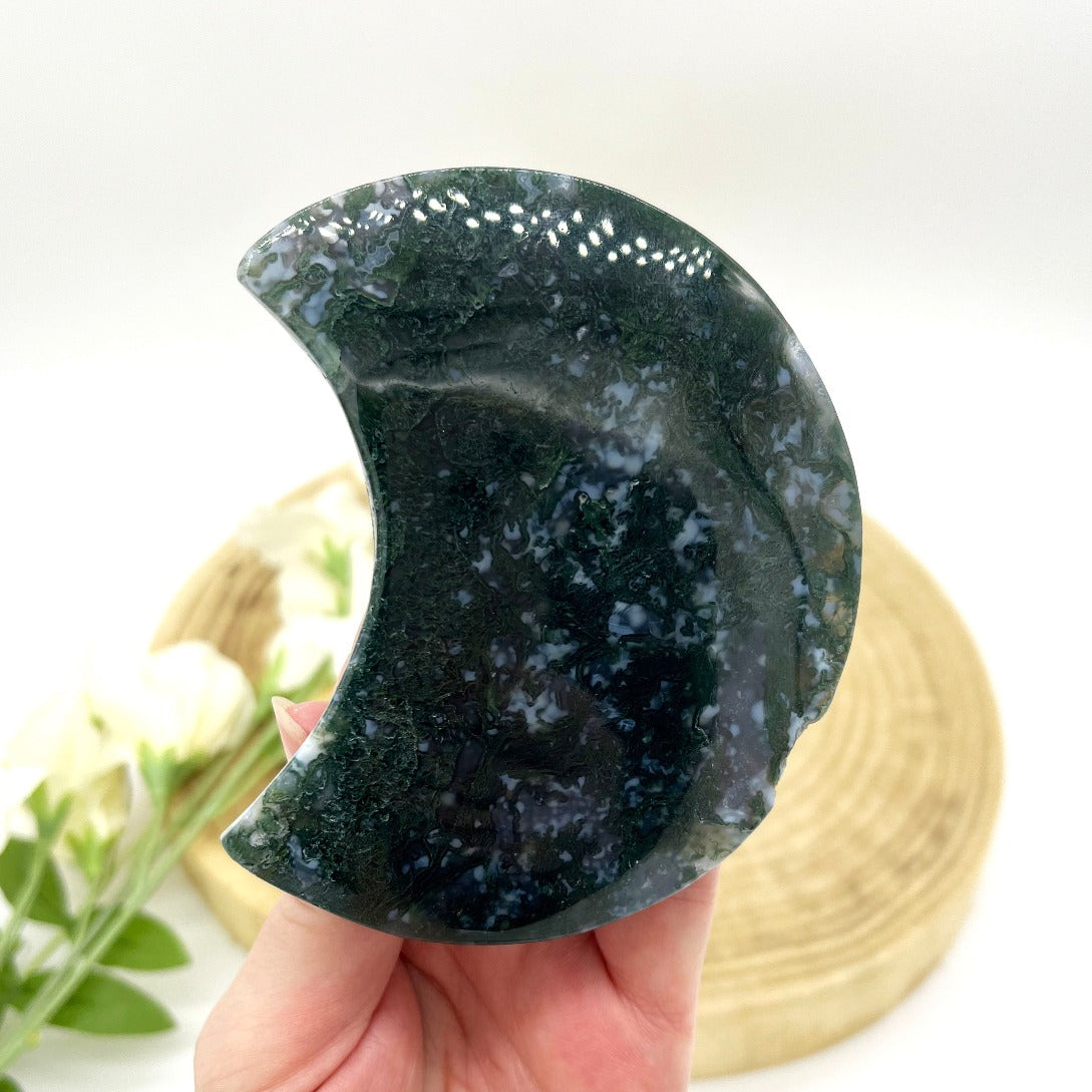 Moss Agate moon carving