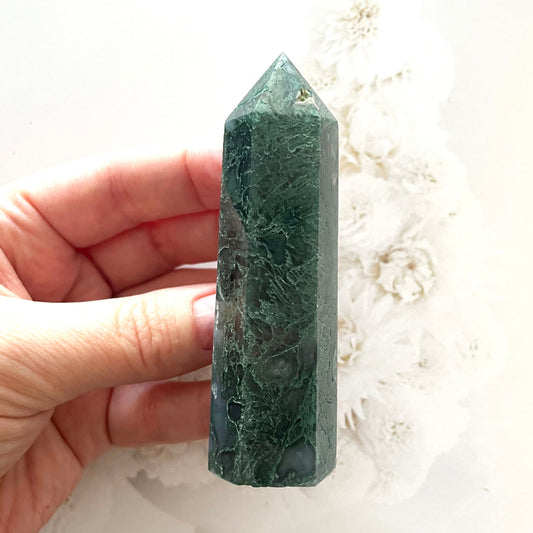 Moss agate point