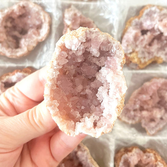 Pin amethyst Geode