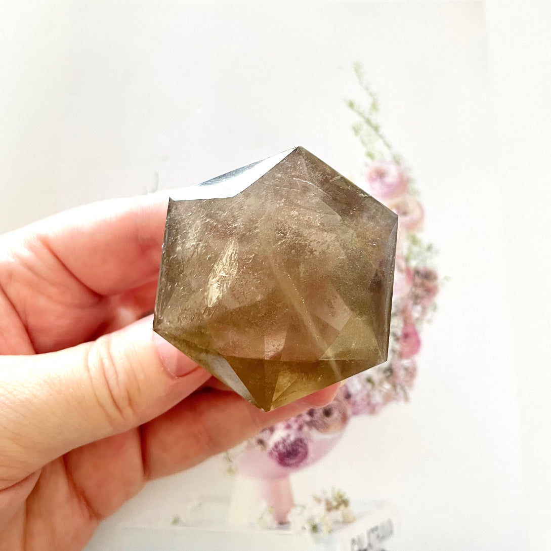Smoky quartz diamond carving