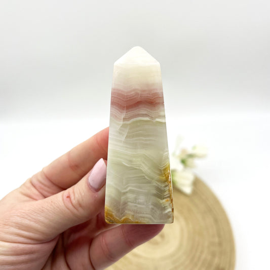 Pink banded calcite crystal generator