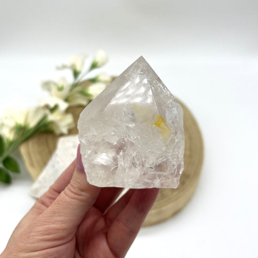 quartz crystal polished point with rough base