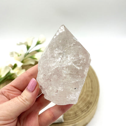 quartz crystal polished point with rough base